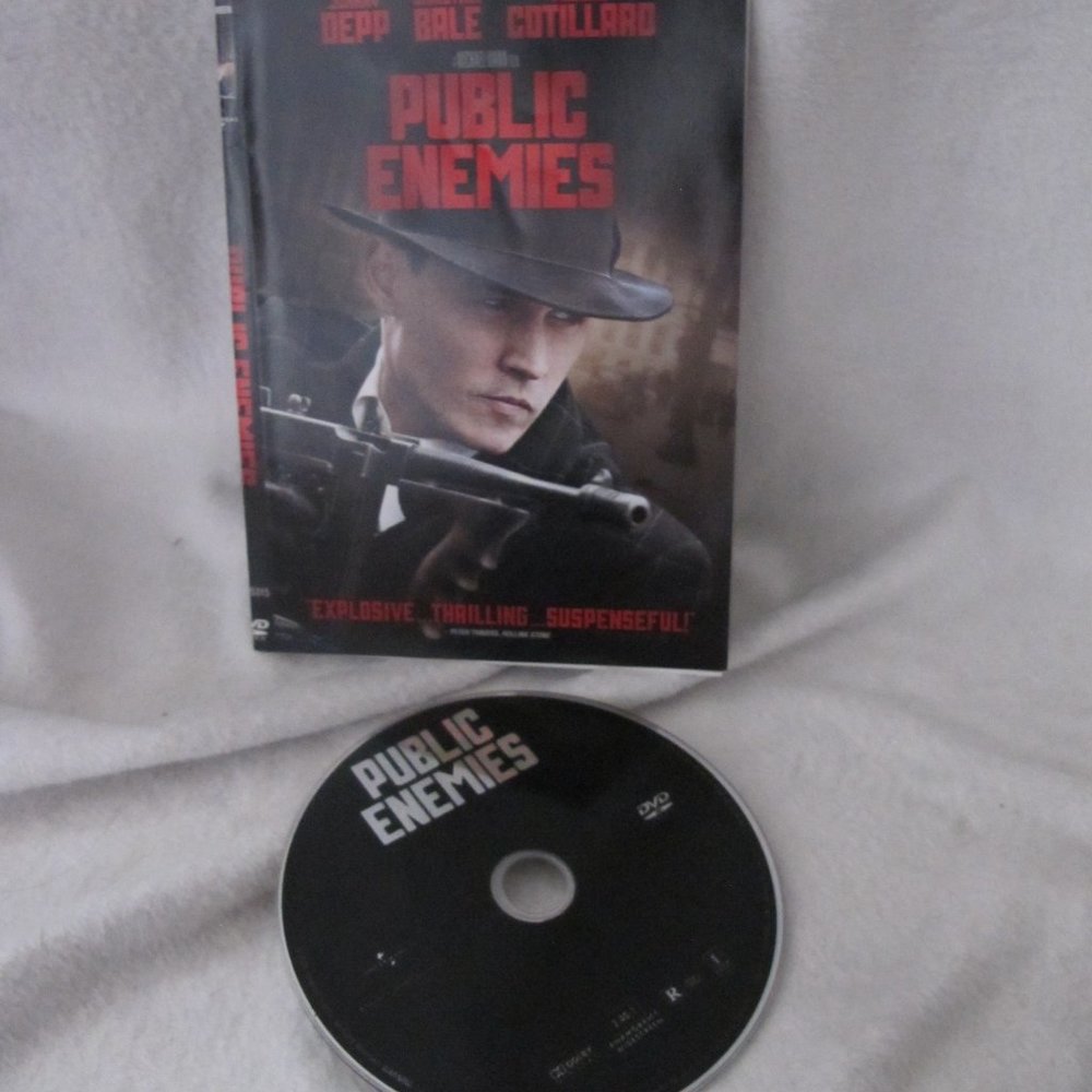 DVD Bundle - Picture 2 of 6